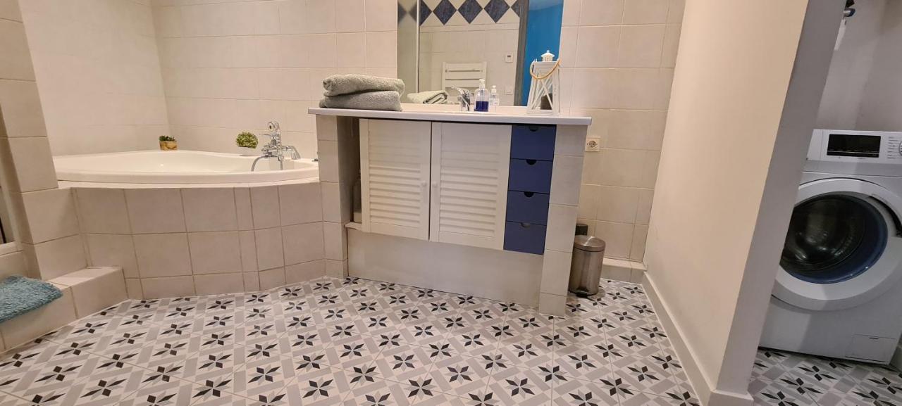 Bluemoon-Appartement En Plein Centre De Ville D'Annecy Zewnętrze zdjęcie